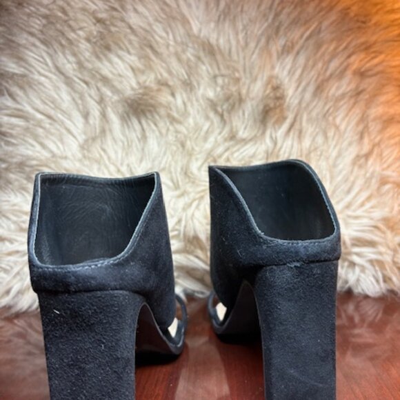 Women's 42 Gold Linx Sandal, Black, Size 7.5 - Picture 7 of 7